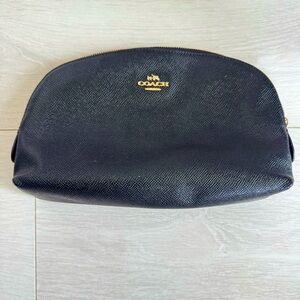 Coach Crossgrain leather Cosmetic Bag Black and Gold Inside multifunction pocket